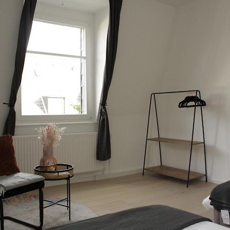 Spacestays Designer Apartment Netflix Wifi Playstation 4 Balkon Essen Esterno foto