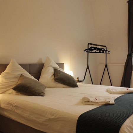 Spacestays Designer Apartment Netflix Wifi Playstation 4 Balkon Essen Esterno foto
